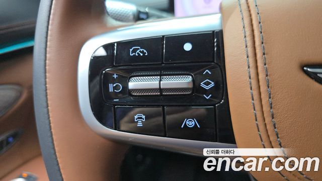Genesis GV70 2025 — photo 31