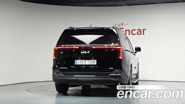Kia Canival 2025 — photo 4