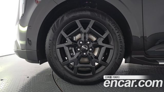 Kia Canival 2025 — photo 5
