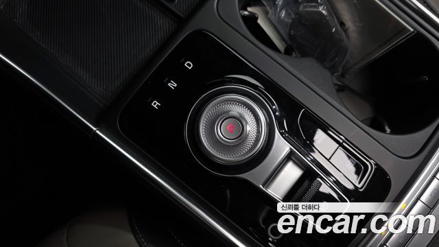 Kia Canival 2025 — photo 12