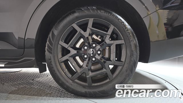 Kia Canival 2025 — photo 7