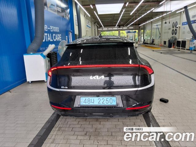Kia EV6 2023 — photo 3