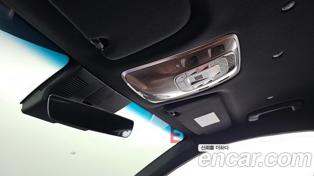 Genesis GV70 2025 — photo 21