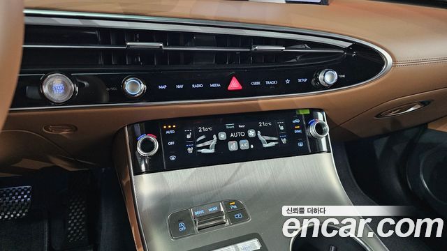 Genesis GV70 2025 — photo 26