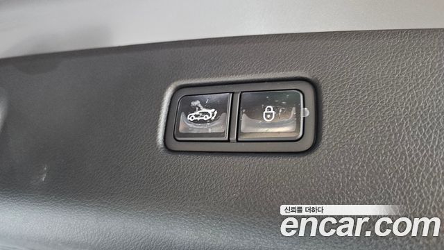 Genesis GV70 2025 — photo 33