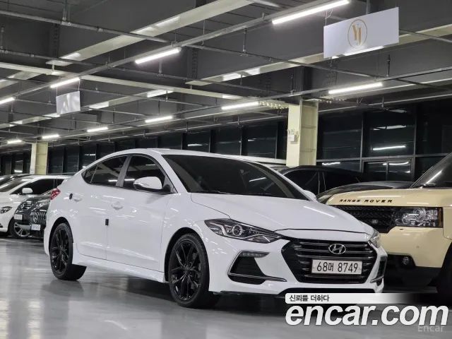 Hyundai AVANTE 2018 — photo 5
