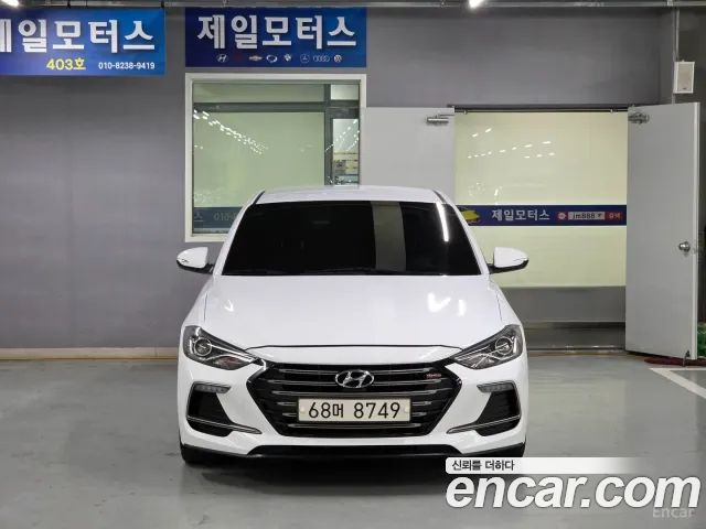 Hyundai AVANTE 2018 — photo 6
