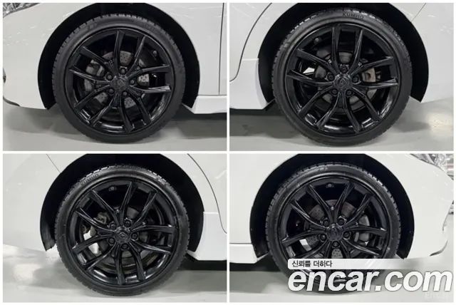 Hyundai AVANTE 2018 — photo 17