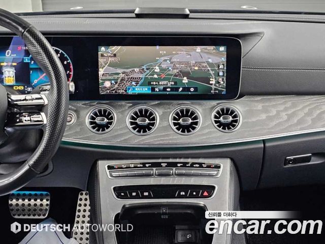 Mercedes-Benz CLS-Class 2023 — photo 14