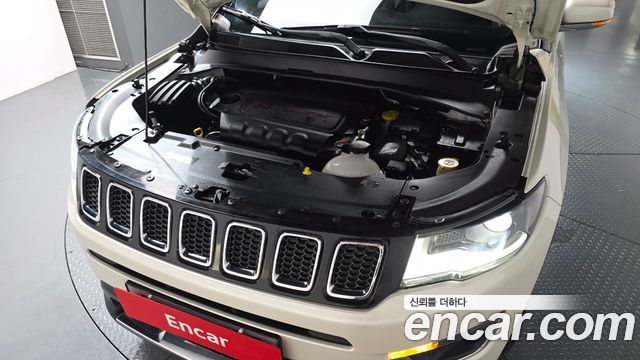 Jeep Compass 2018 — photo 6