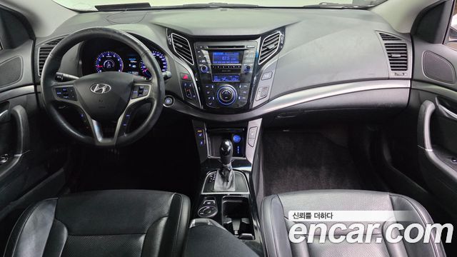 Hyundai i40 2012 — photo 7