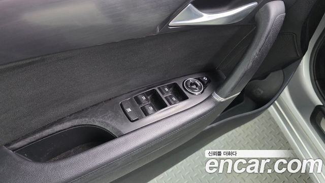Hyundai i40 2012 — photo 16