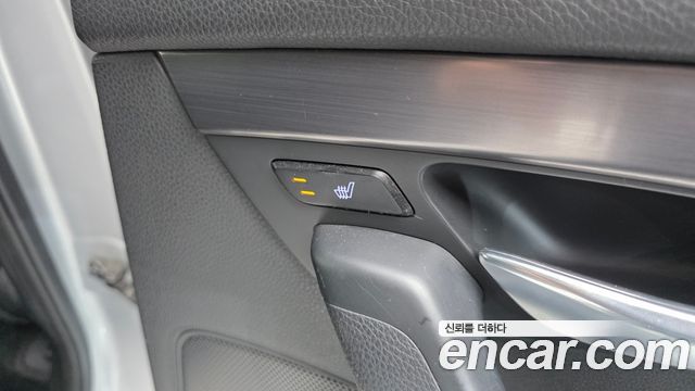 Hyundai i40 2012 — photo 19
