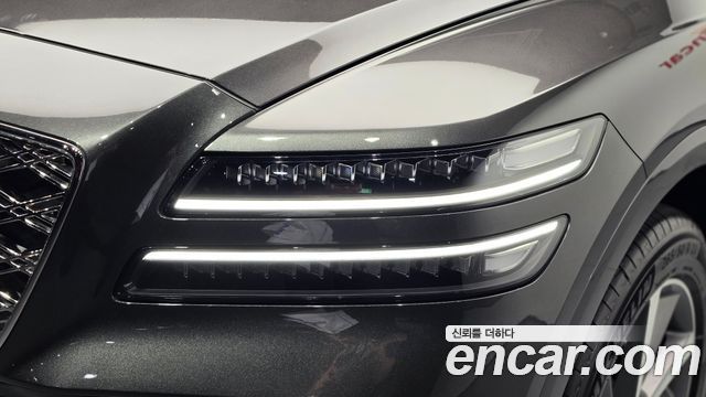Genesis GV80 2025 — photo 8
