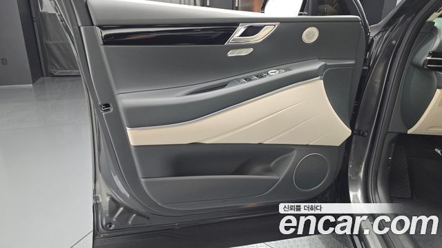 Genesis GV80 2025 — photo 14