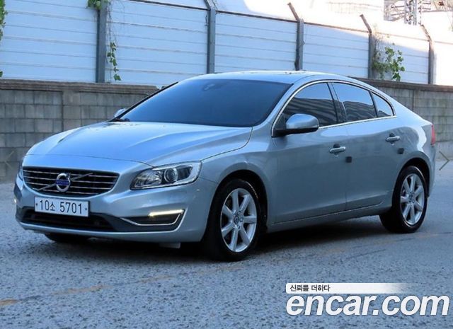 Volvo S60 2017 — photo 2