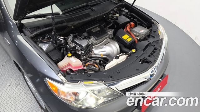 Toyota Camry 2012 — photo 6
