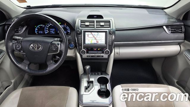 Toyota Camry 2012 — photo 7