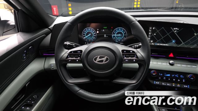Hyundai AVANTE 2025 — photo 19
