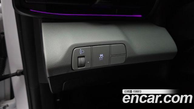 Hyundai AVANTE 2025 — photo 27