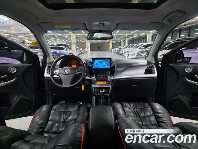 KG Mobility KORANDO 2014 — photo 8