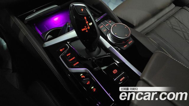 BMW Gran Turismo 2024 — photo 12