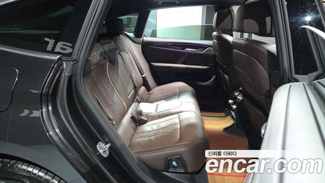 BMW Gran Turismo 2024 — photo 17