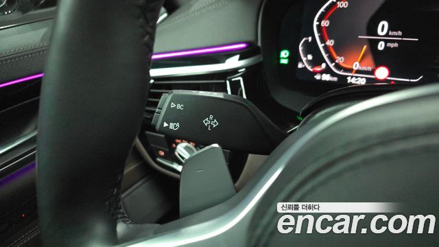 BMW Gran Turismo 2024 — photo 33