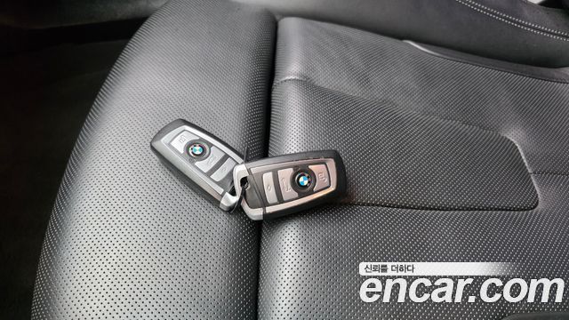 BMW M6 2016 — photo 28