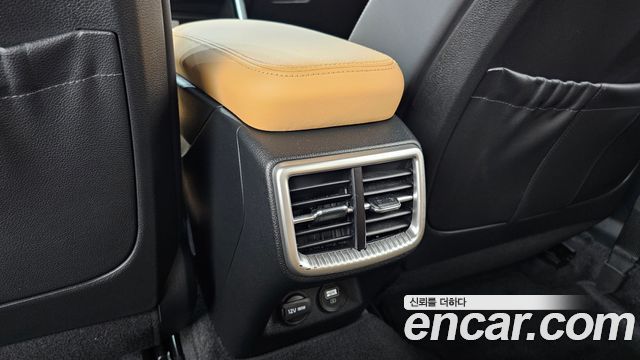 Kia K5 2023 — photo 24