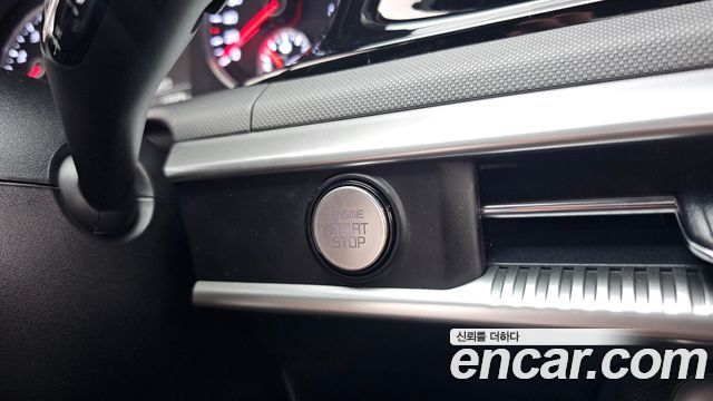 Kia K5 2023 — photo 27