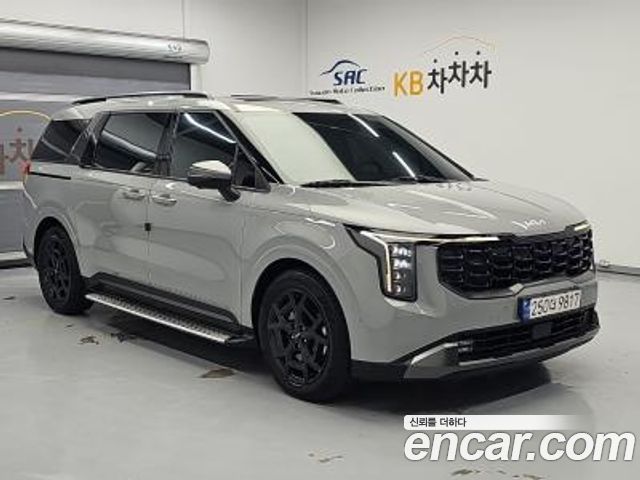 Kia Canival 2024 — photo 3