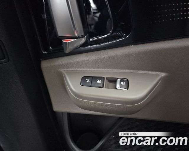 Kia Canival 2024 — photo 16