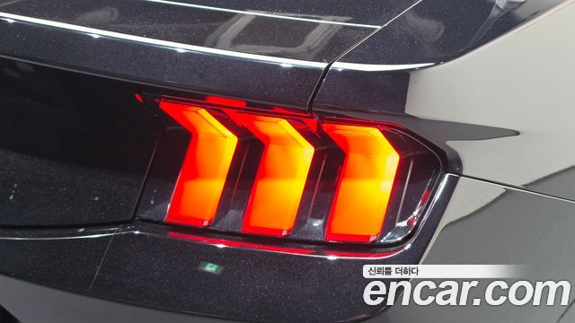 Ford Mustang 2024 — photo 9