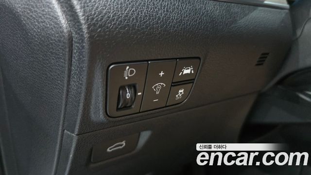 Kia K5 2022 — photo 24