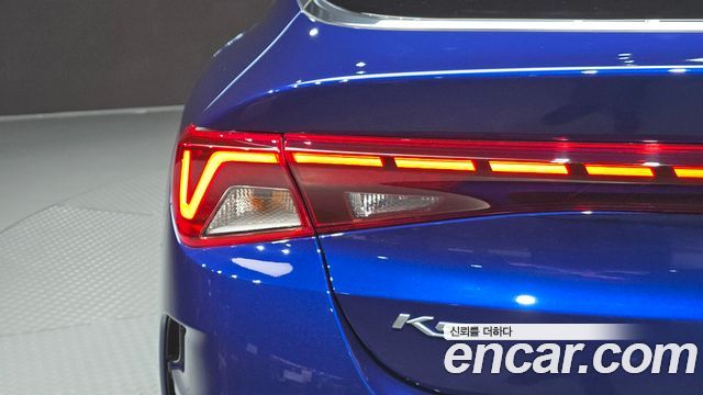 Kia K5 2022 — photo 9
