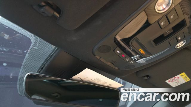Kia K5 2022 — photo 29
