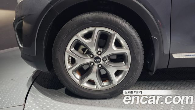 Kia Sorento 2015 — photo 5
