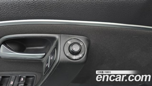 Volkswagen Polo 2015 — photo 18