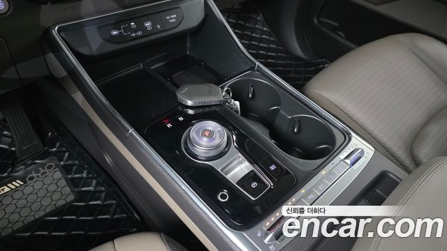 Kia Canival 2025 — photo 9