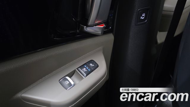 Kia Canival 2025 — photo 18