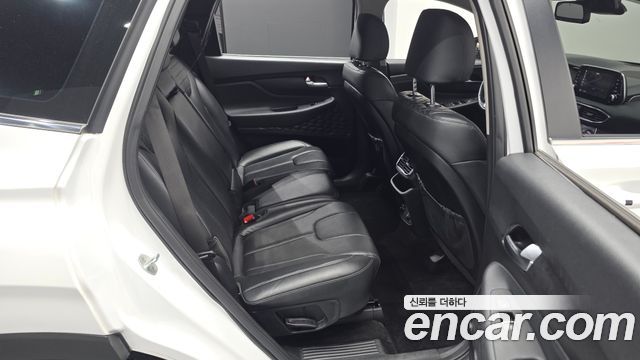 Hyundai Santafe 2019 — photo 17