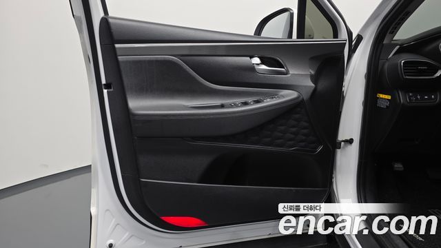 Hyundai Santafe 2019 — photo 14