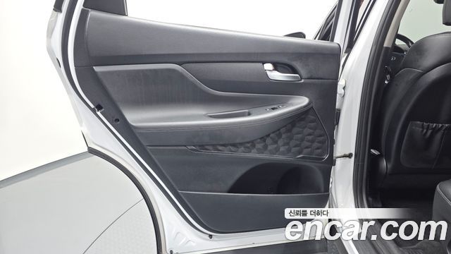 Hyundai Santafe 2019 — photo 15