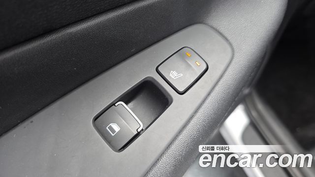 Hyundai Santafe 2019 — photo 27