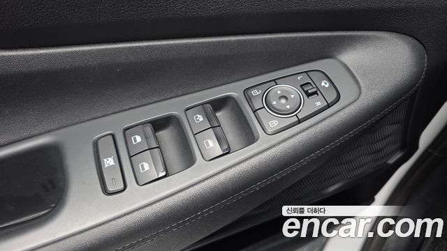 Hyundai Santafe 2019 — photo 28