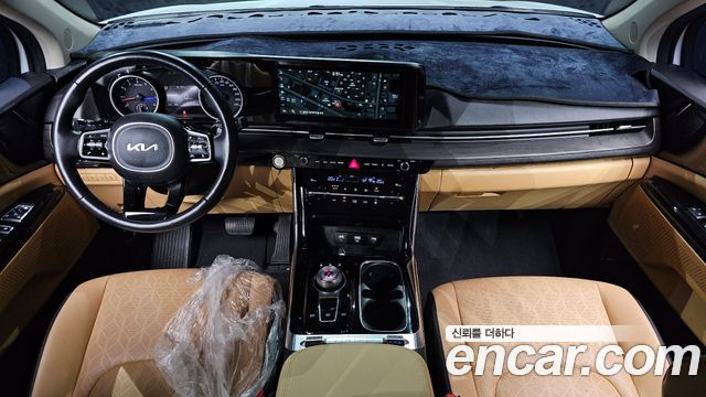Kia Canival 2023 — photo 10