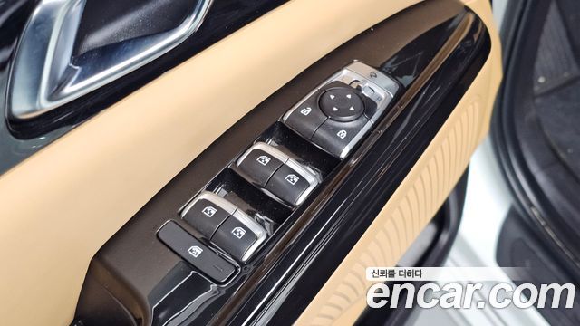 Kia Canival 2023 — photo 29