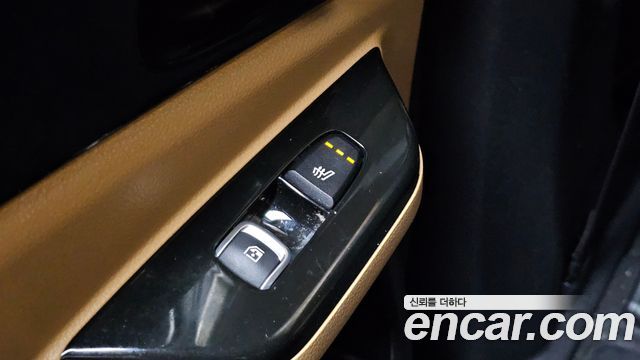 Kia Canival 2023 — photo 30