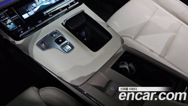 Hyundai Grandeur 2023 — photo 9